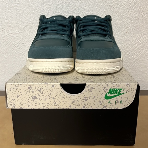 Air Jordan 4 RM Oxidized Green. - Picture 7 of 7